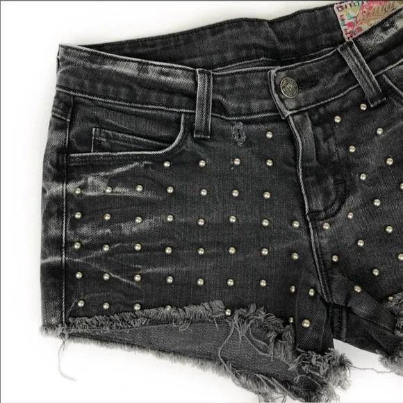 Siwy Alia Cut-off Shorts in Renegade with Studs Size 24 - Picture 3 of 9
